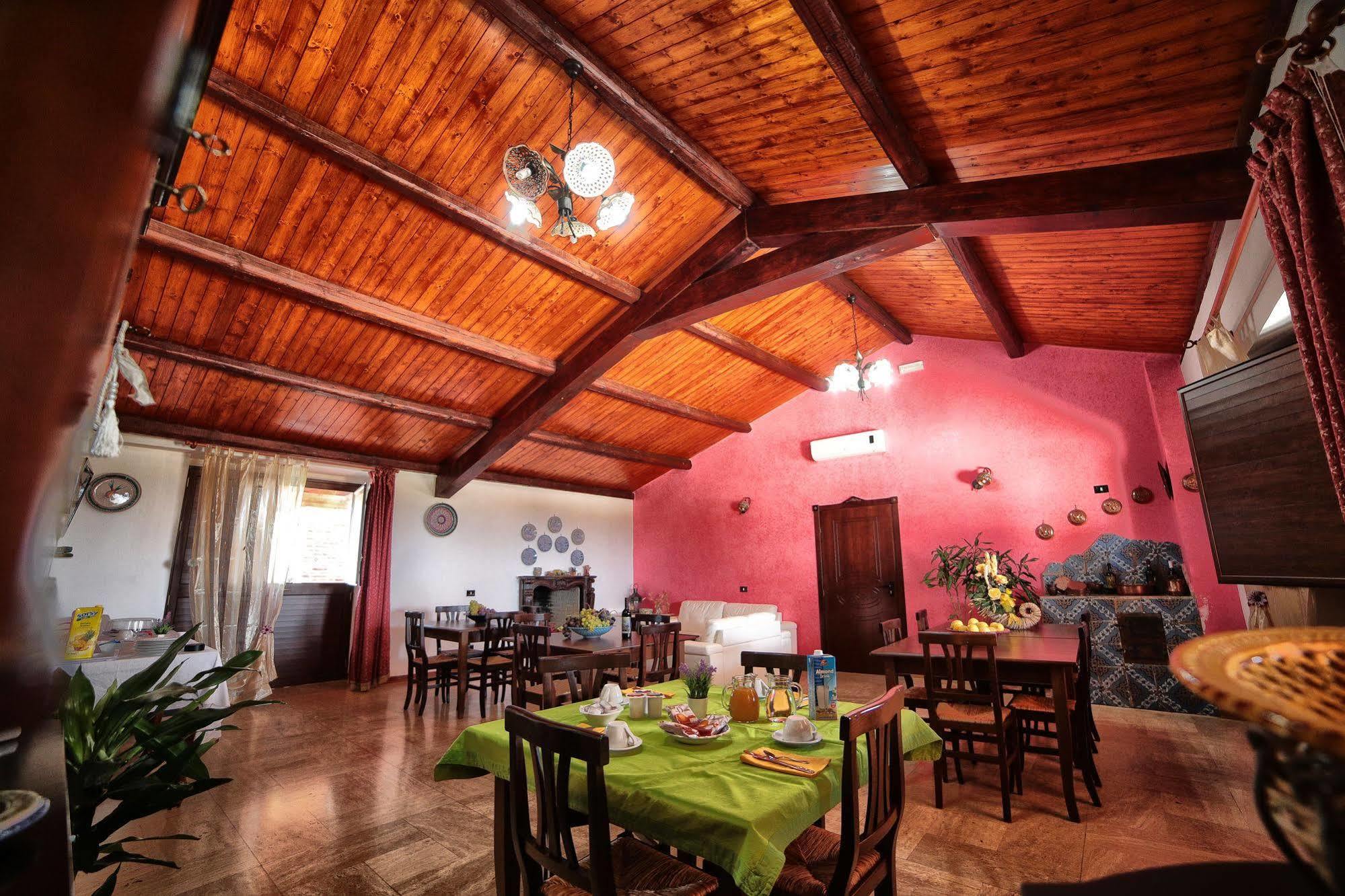 Il Mirto E La Rosa Bed & Breakfast Agrigento Ngoại thất bức ảnh